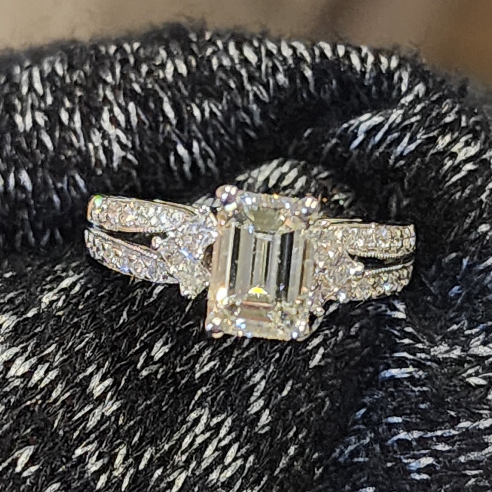 Emerald Cut Diamond Ring